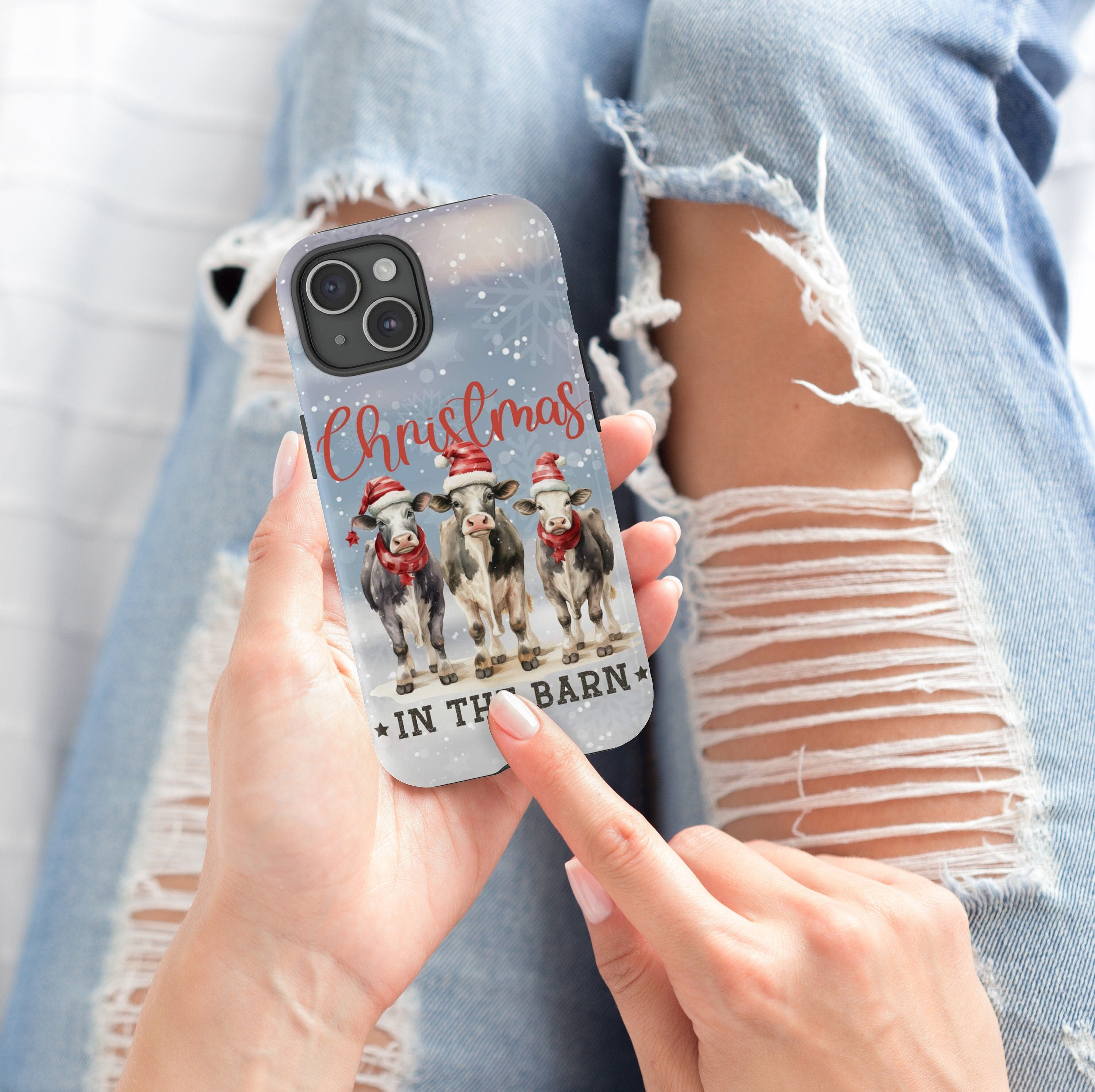 Farm Christmas in the barn Phone Case, Xmas Country Cow Phone Case, Winter Cover for iPhone 16 15 14 13 12 11 XR Pro Max Plus/Samsung Galaxy