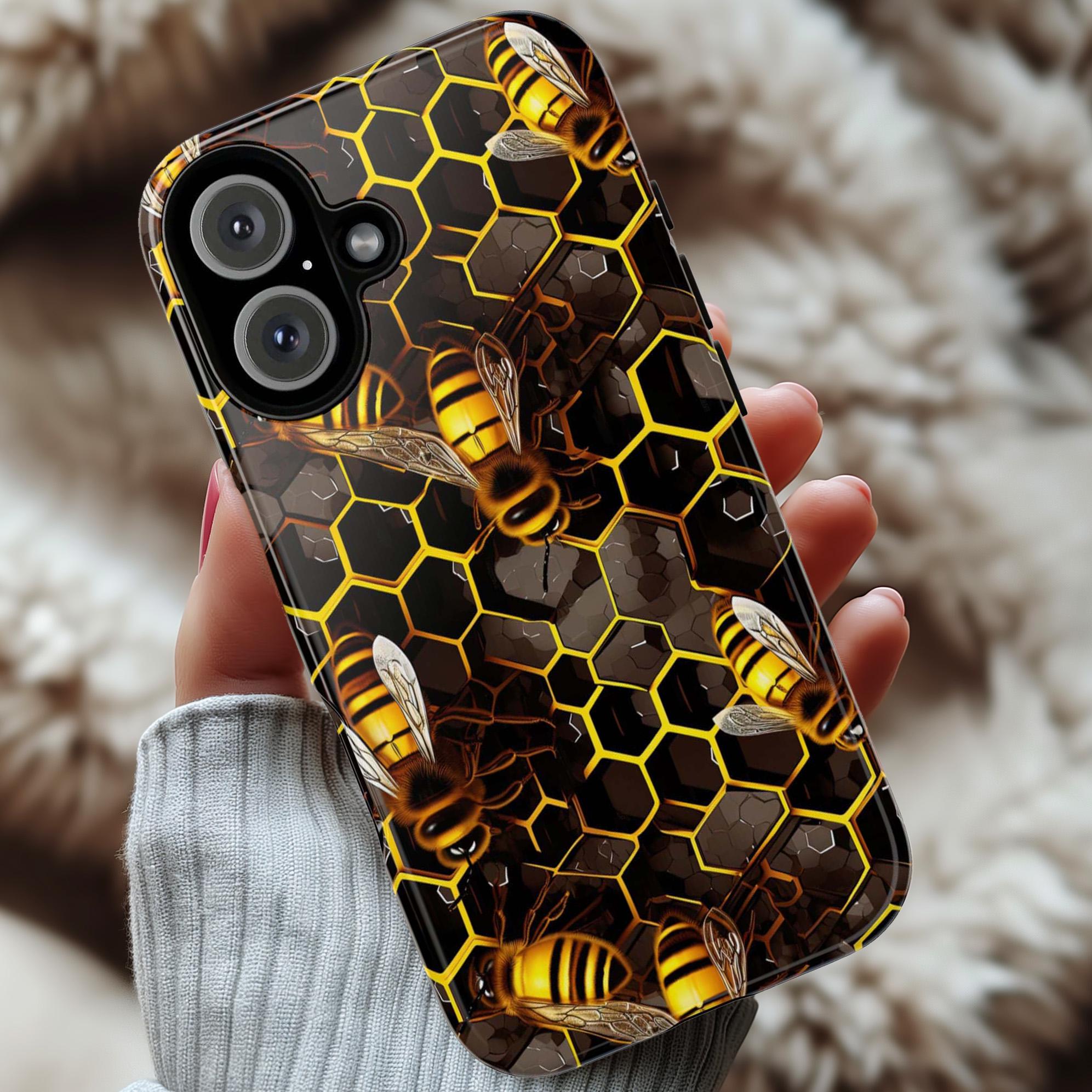 Bumble Bee Phone Case, Honeycomb Bees Phone Cover, Honey Bee Case for iPhone 15 14 13 12 11 XR Pro Max Plus/Samsung Galaxy, 102.1